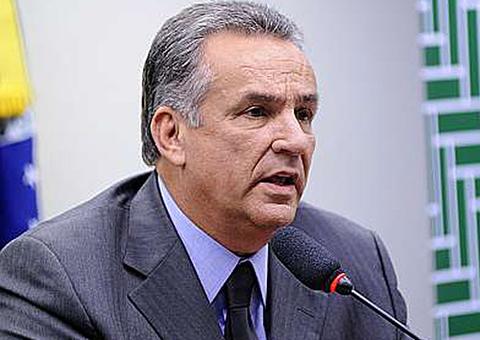 PF prende ex-senador em investigação de caixa 2 de governador do Pará