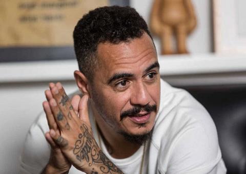 Marcelo D2 visita plantação de maconha em Los Angeles e defende uso do canabinoide