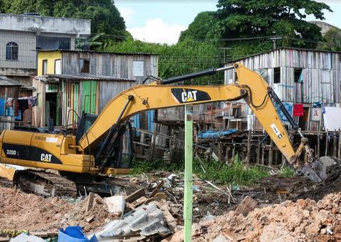 Obras de recuperação iniciam no Igarapé do 40 para construção de avenida em Manaus