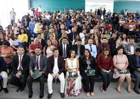 Conselheiros tutelares eleitos são empossados em Manaus