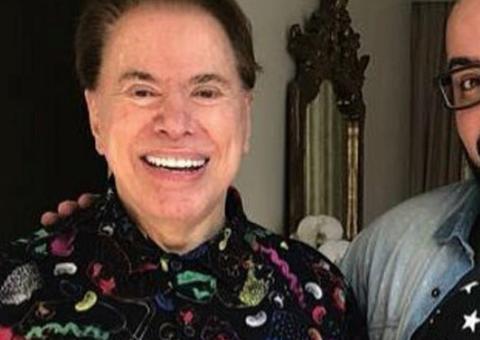 Tiago Abravanel namora produtor que trabalha com o avô, Silvio Santos