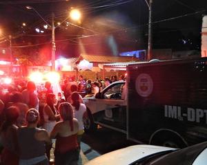 Onda de violência em Manaus 