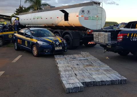 Polícia flagra caminhão-tanque carregado com 1 tonelada de cocaína