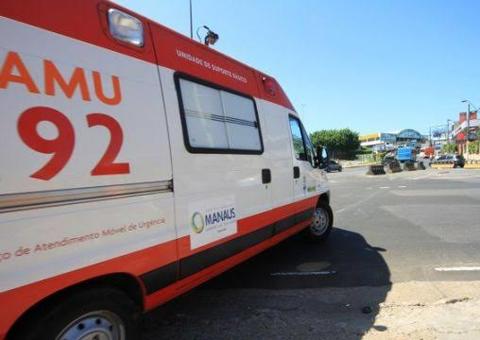 Em Manaus, homem é baleado na frente de moradores enquanto caminhava em rua