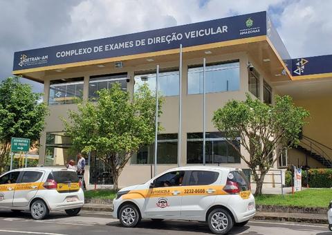 Detran é investigado por falta de bebedouro no local de exame de direção em Manaus 