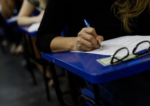 Prefeitura abre edital de concurso público com 142 vagas no Amazonas