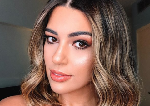 Fãs apontam ‘chupão’ em  pescoço de Vivian Amorim e ex-BBB explica