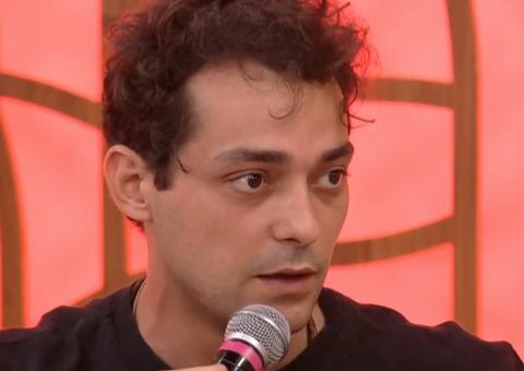 Eduardo Sterblitch faz desabafo sobre luta contra síndrome do pânico