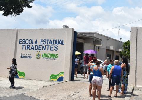Justiça suspende mudança de escola para regime militar em Manaus 
