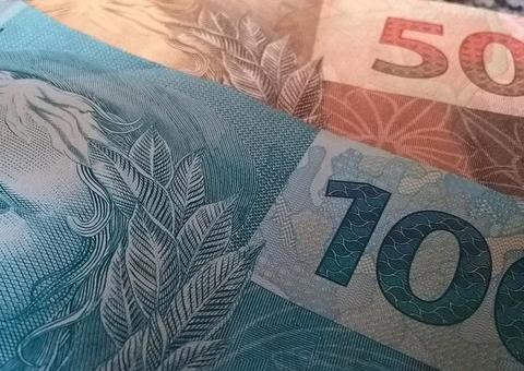 Em Manaus, servidores públicos municipais terão salários antecipados