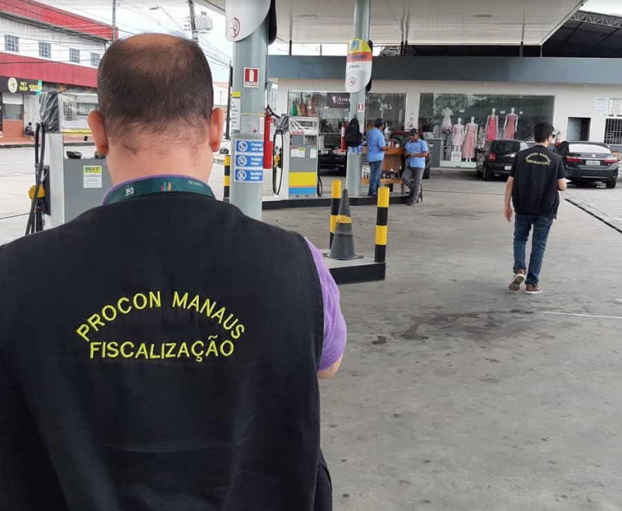 Multas a bancos e postos de combustíveis passaram de R$ 300 mil em 2019 em Manaus