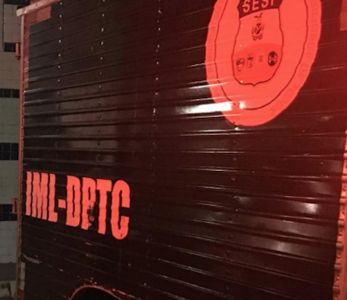 Em Manaus, jovem é brutalmente assassinado a facadas