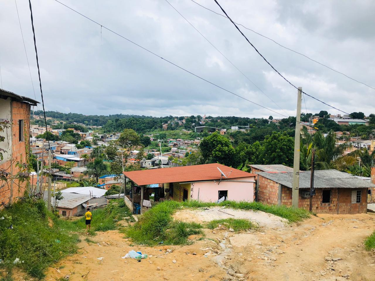 Em Manaus, 30 homens da FDN invadem comunidade e sequestram moradores