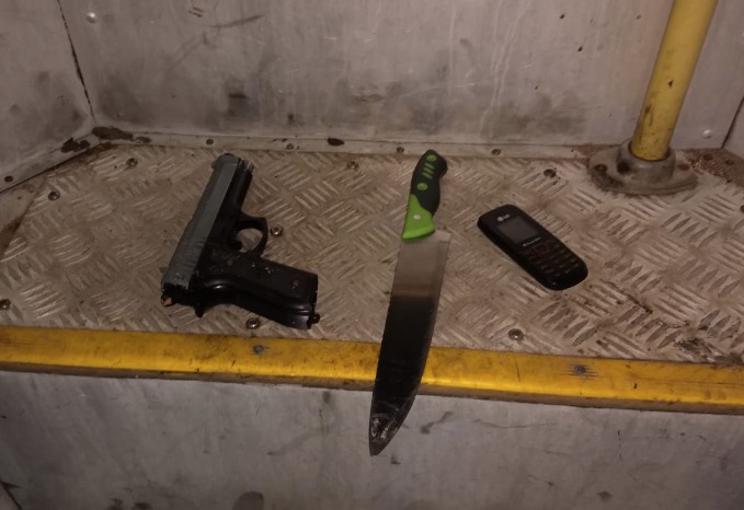 Em Manaus, assaltantes de ônibus são capturados e levam surra de populares