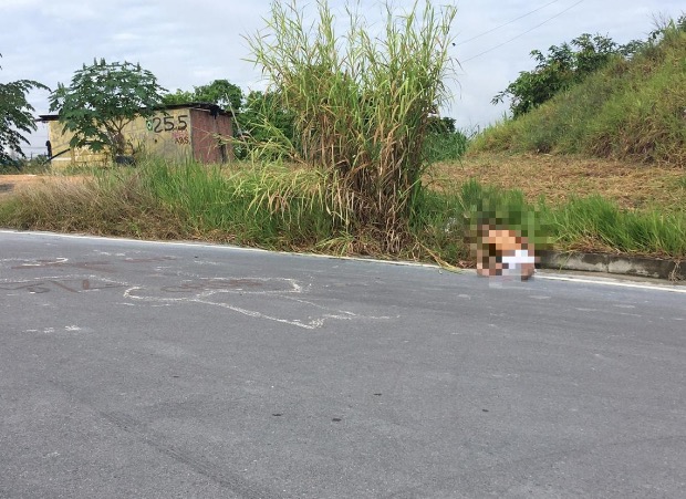 Estrangulado, homem é encontrado por moradores às margens de avenida em Manaus