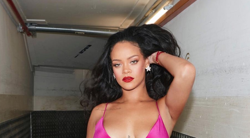 Rihanna termina namoro de três anos com bilionário saudita