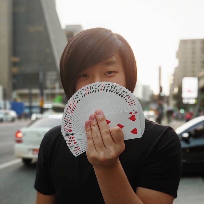 BBB20: Youtuber Pyong Lee é anunciado como participante