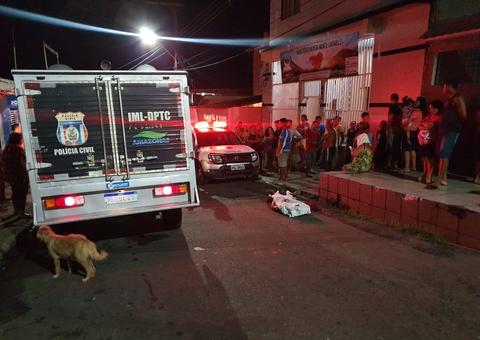 Homem é atropelado por ônibus ao atravessar rua em Manaus