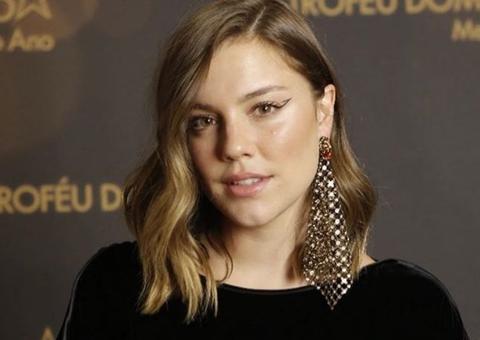 Alice Wegmann diz que avó de 81 anos é sua inspiração na literatura e pensa em lançar livro