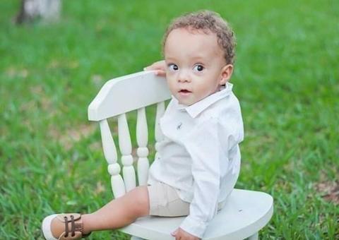 Criança de 1 anos e 9 meses morre após engasgar com pirulito