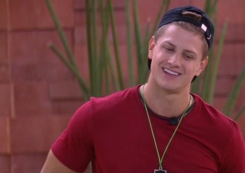 BBB20: Lucas revela que já foi apaixonado por sister; Descubra
