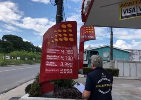 Mesmo com reduções da Petrobras, gasolina mais barata em Manaus custa R$ 4,37
