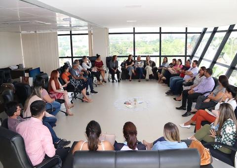 Defensoria promove evento em apoio emocional a defensores em Manaus