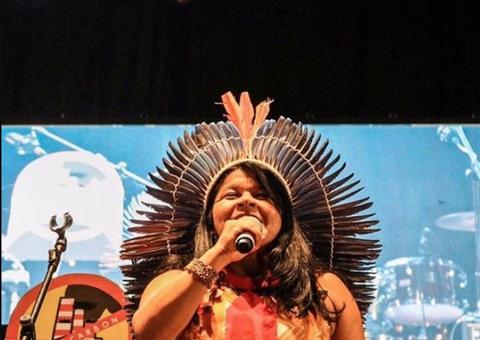 Líder indígena protocola representação contra Bolsonaro na PGR por racismo