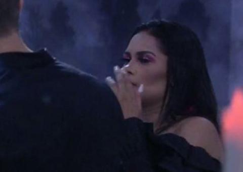 BBB20: Flayslane forma panelinha para combinação de voto