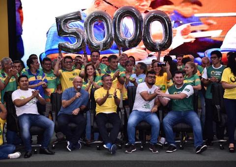 Apoiadores de Bolsonaro no Amazonas comemoram alcance de assinaturas para criação de partido