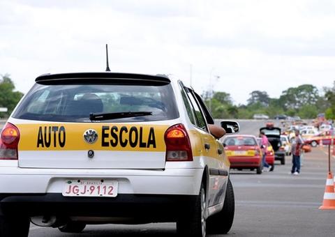 Senado pode aprovar fim das aulas obrigatórias para a carteira de motorista 