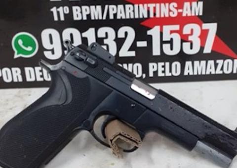 Homem é baleado na perna após apontar arma para viatura da PM no Amazonas