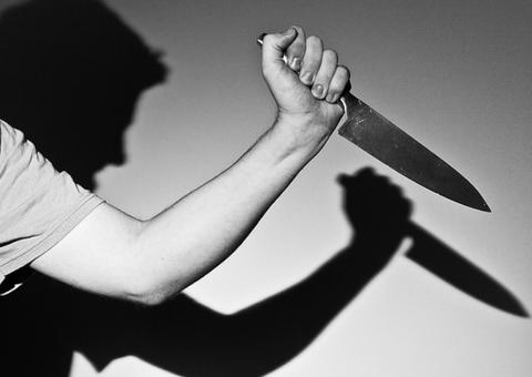 Homem mata 'amigo' com facada no peito durante bebedeira no Amazonas