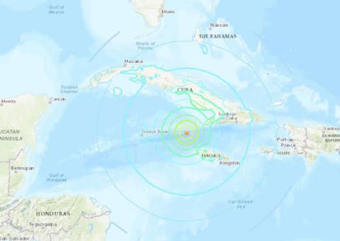Terremoto de magnitude 7,7 provoca alerta de tsunami para países do Caribe