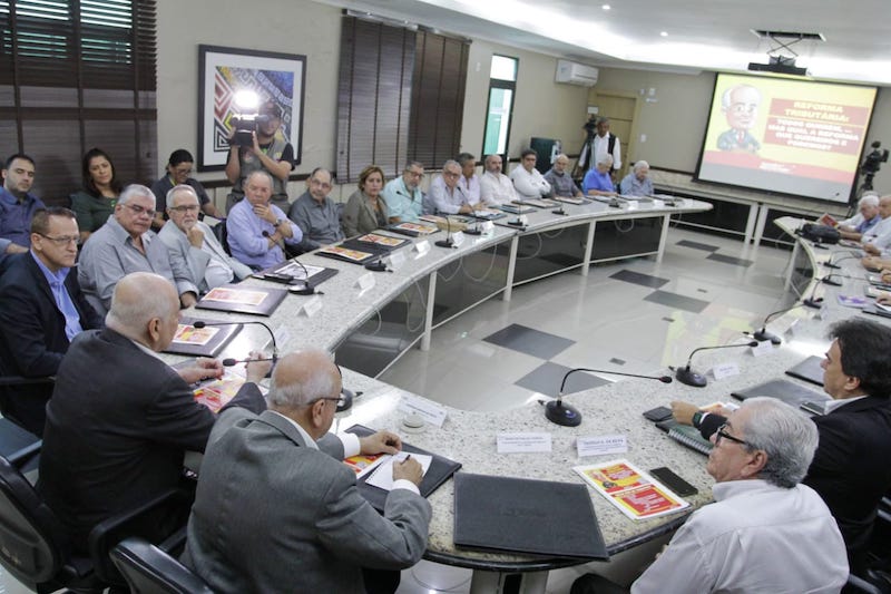 Em Manaus, Serafim diz que ‘manicômio tributário’ precisa ser simplificado