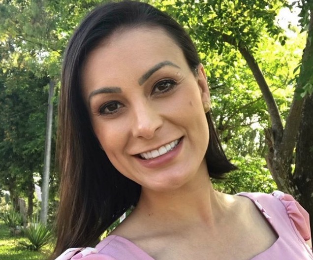 Andressa Urach sobre 2 anos sem transar: 'desejo'