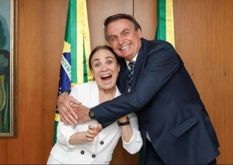 Regina Duarte diz sim a Bolsonaro e é a nova secretária especial da Cultura