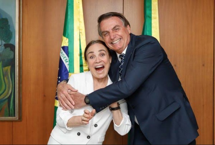 Regina Duarte diz sim a Bolsonaro e é a nova secretária especial da Cultura