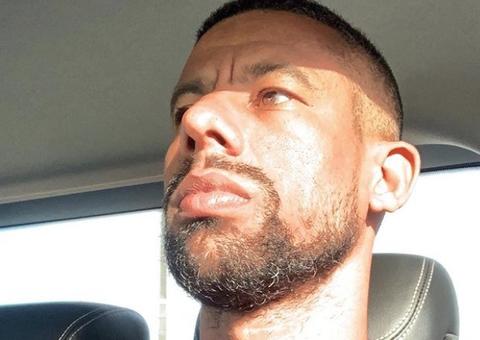 Após golpe em amazonenses, Leo Moura se revolta com irmã: 'mau caratismo e safadeza'