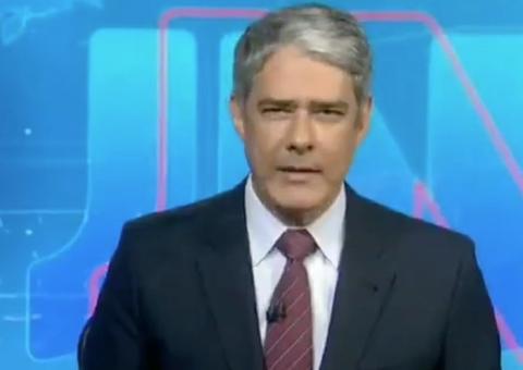 William Bonner demite Regina Duarte no Jornal Nacional após atriz aceitar convite de Bolsonaro