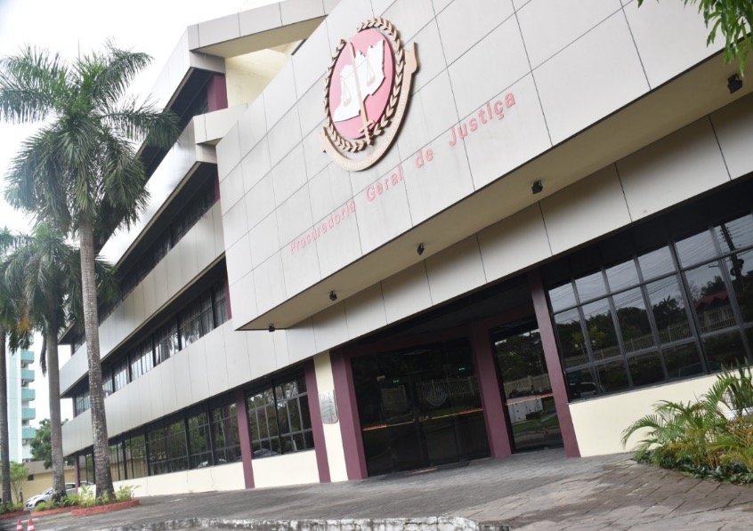 MP apura denúncia contra nove servidores por acúmulo de cargos no Amazonas