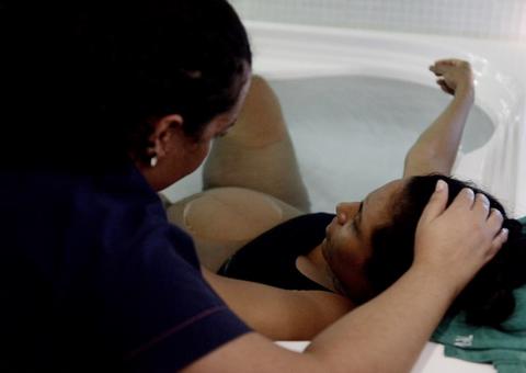 Parto na Água de maternidade do Amazonas é selecionado em projeto de práticas inovadoras no SUS