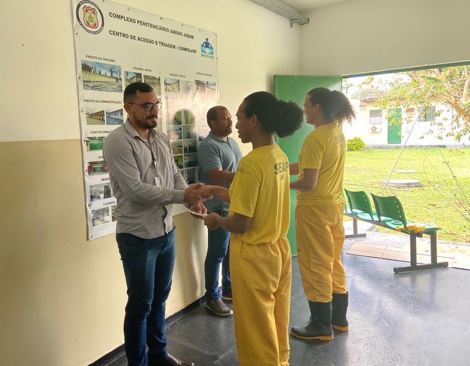 Detentos de presídios em Manaus podem adotar uso do nome social