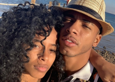 Namorada do DJ Renan da Penha acusa banco de racismo: 'Esculachada'