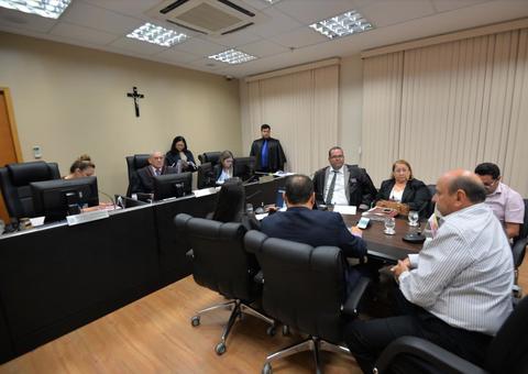 TRT11 negocia com sindicatos reajuste salarial de farmacêuticos no Amazonas