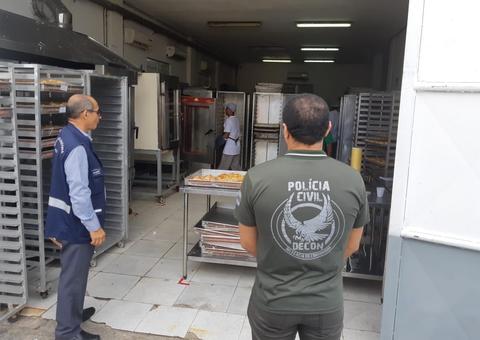 Padaria que vendia produtos impróprios para consumo é interditada em Manaus
