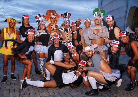Irreverente, Bloco das Piranhas celebra 40 anos no domingo de carnaval