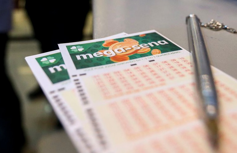 Mega-Sena pode pagar R$ 70 milhões no sorteio de hoje