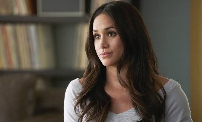Meghan Markle está pronta para voltar a atuar e já busca contatos em Hollywood, diz revista