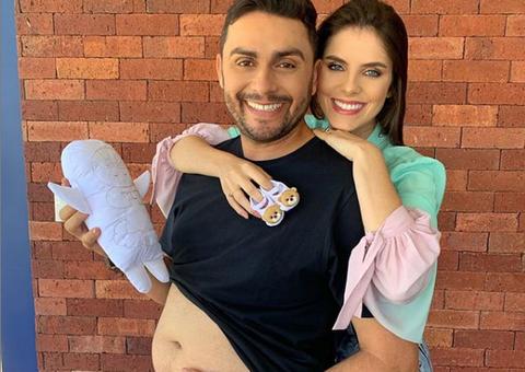 Cantor Mano Walter anuncia que será pai pela primeira vez